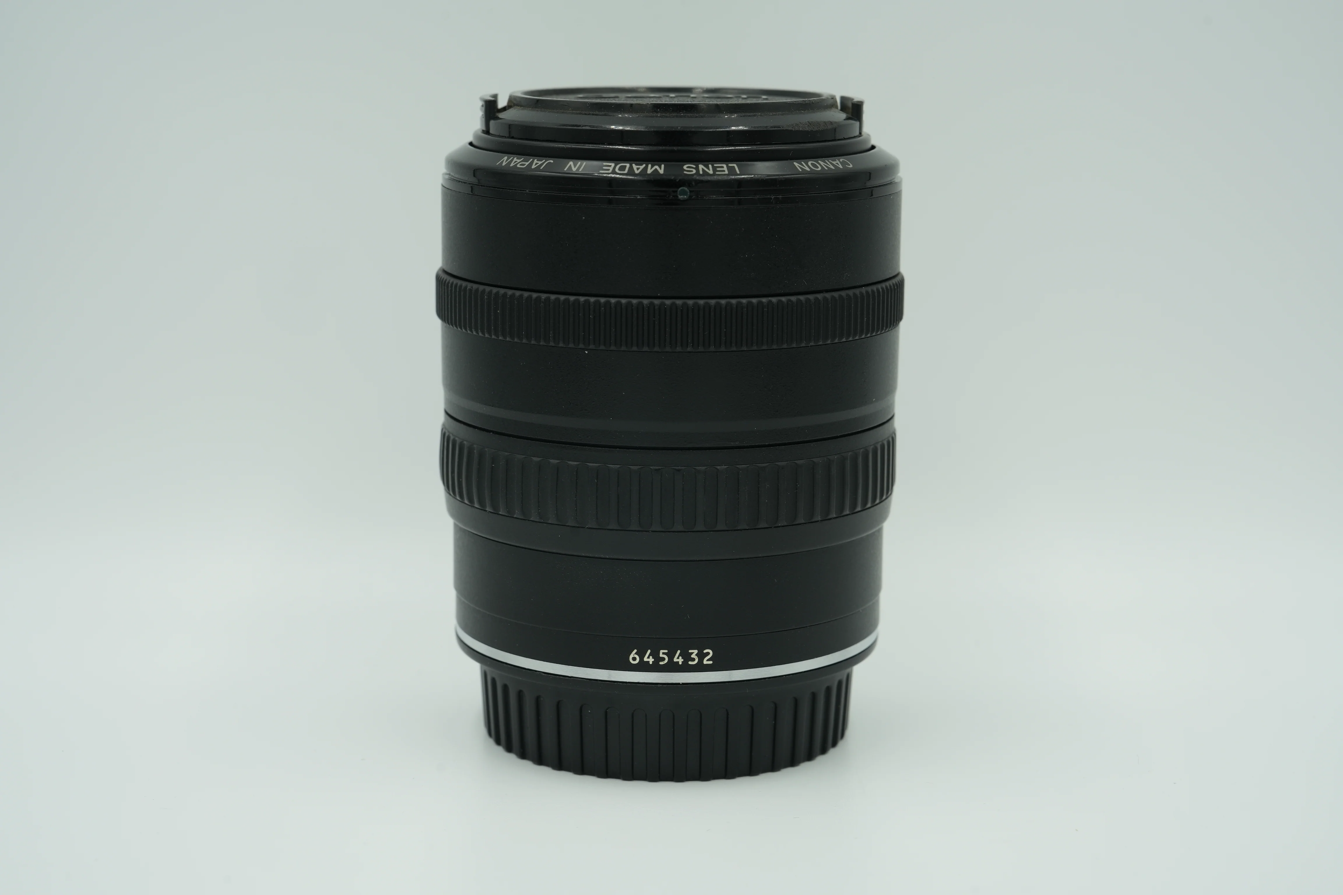 Used Canon EF 28-70mm f/3.5-4.5 II - Image 4