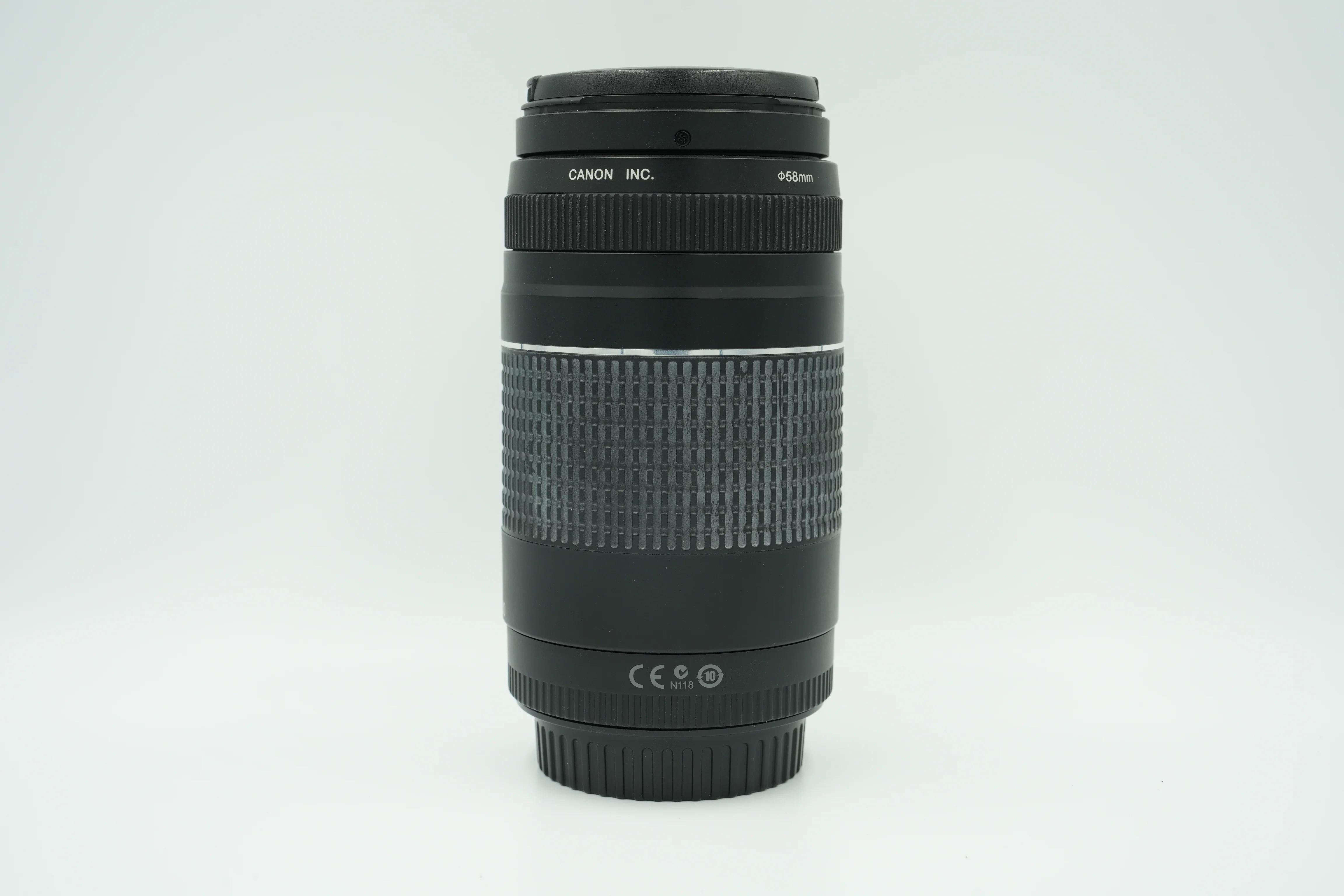 Used Canon EF 75-300mm f/4-5.6 III - Image 4