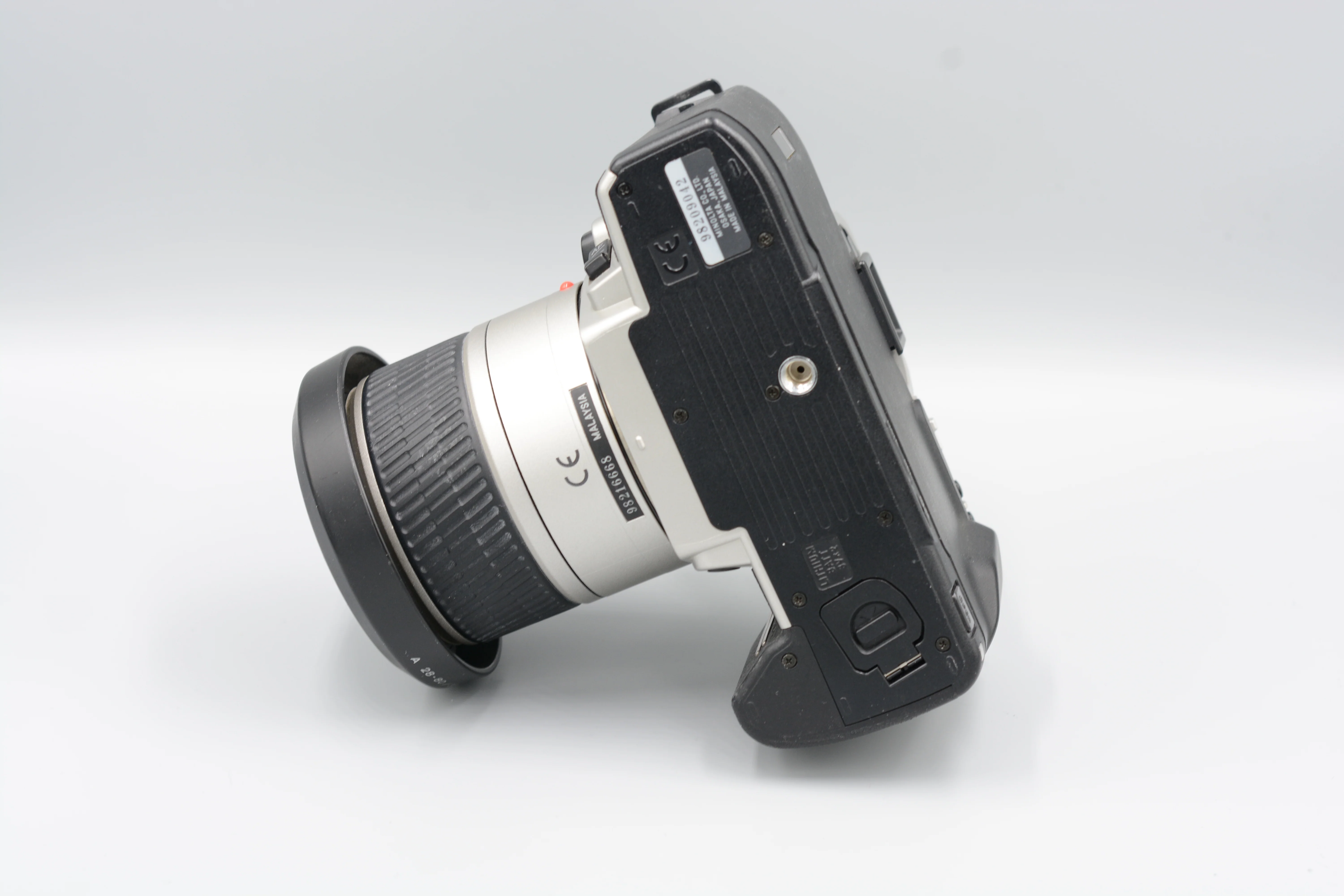 Used Minolta MAXXUM 5 w/ Minolta AF Zoom 28-80 f/3.5-5.6 D - Image 3