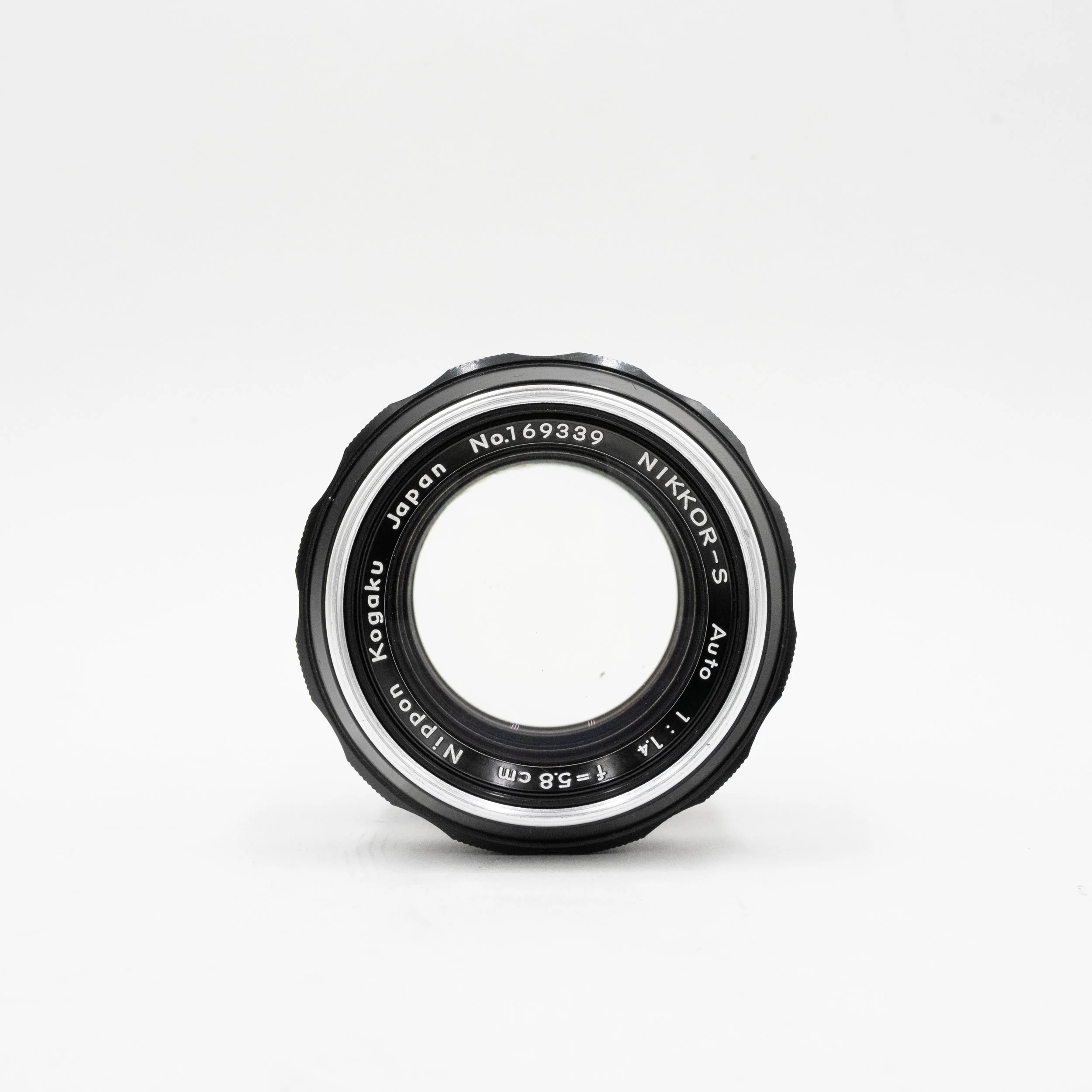 Used - Nikon 5.8cm (58mm) f1.4, non-AI - 169339 - Image 9