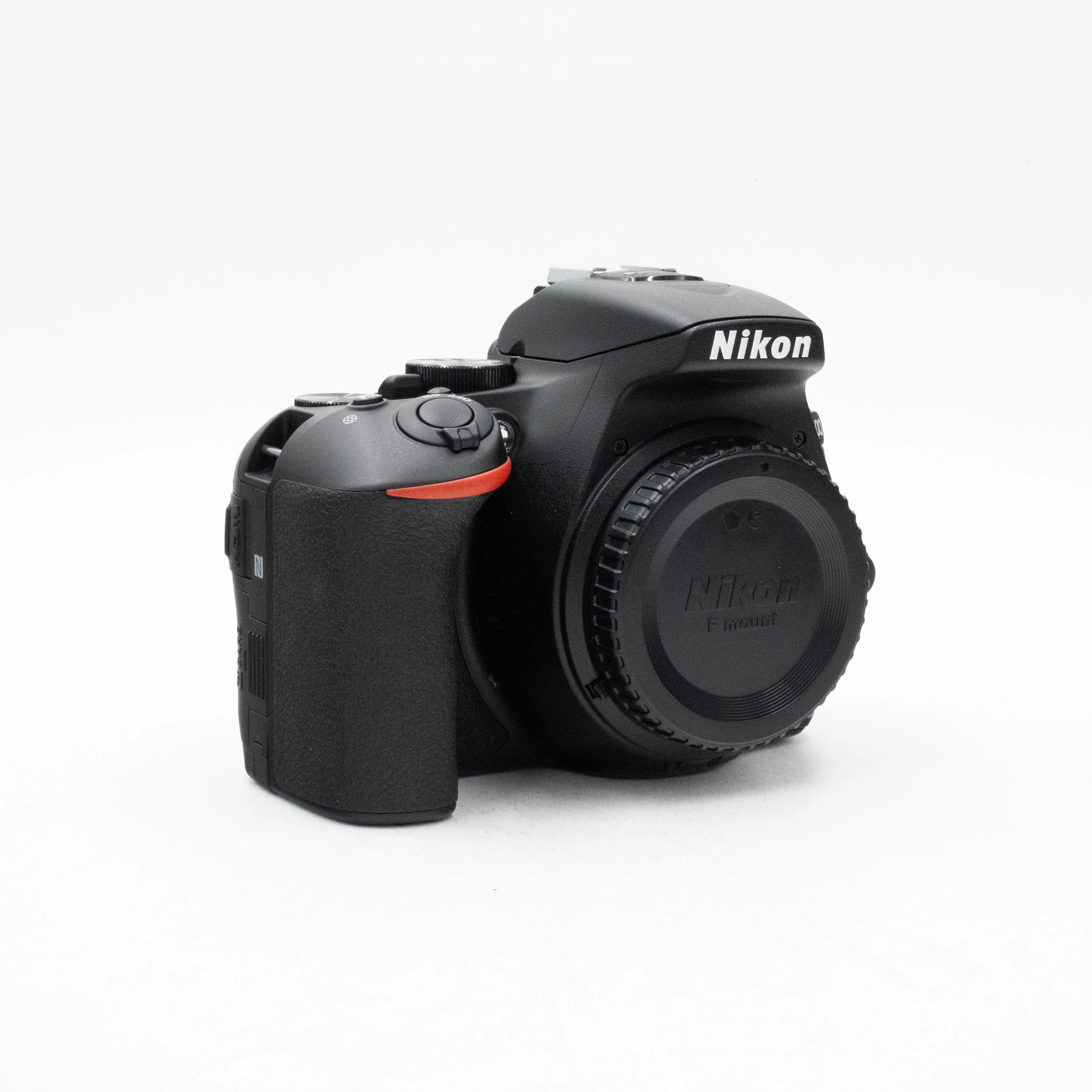 Used - Nikon D5600 w/ Nikon 18-55mm f3.5-5.6G AF-P DX VR - 3269605 - Image 3