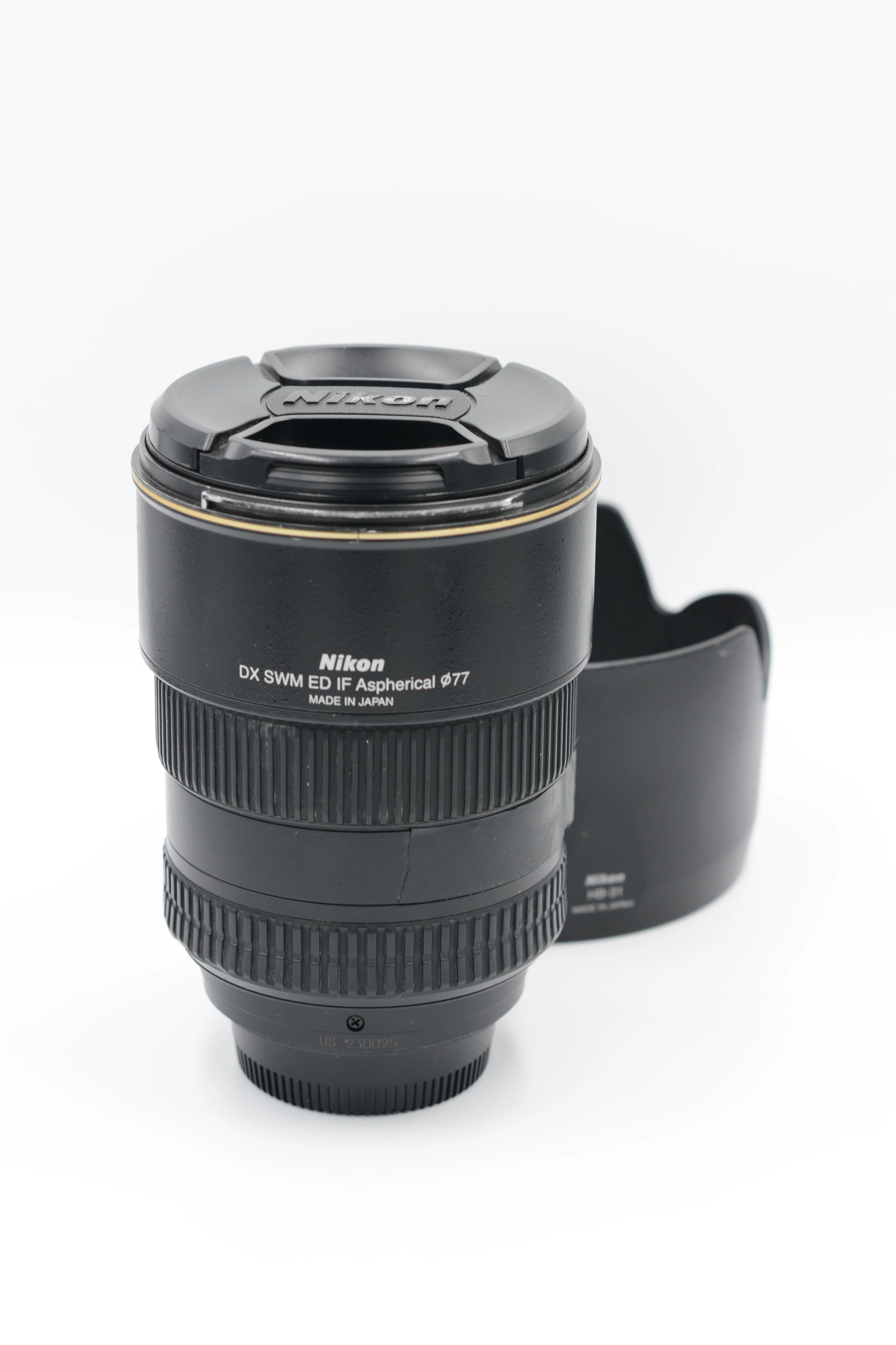 Used Nikon DX AF-S Nikkor 17-55mm F/2.8 G ED SN - 230025 - Image 2