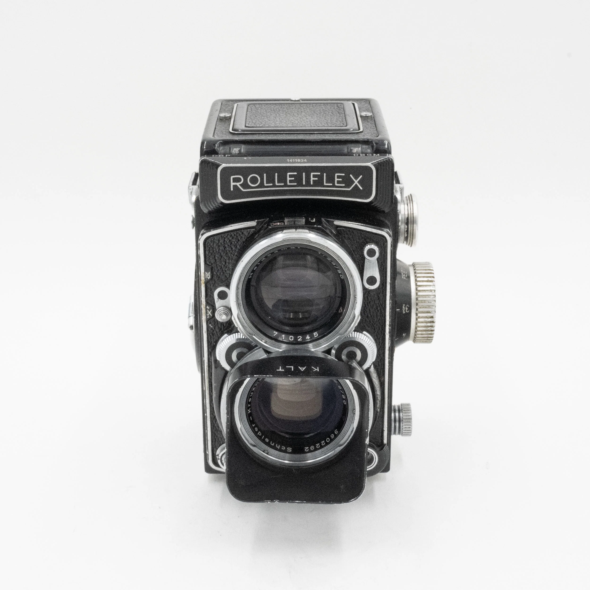 Used Rolleiflex 2.8C type 2 w/Xenotar 80mm 2.8 - 1411834 - Image 3
