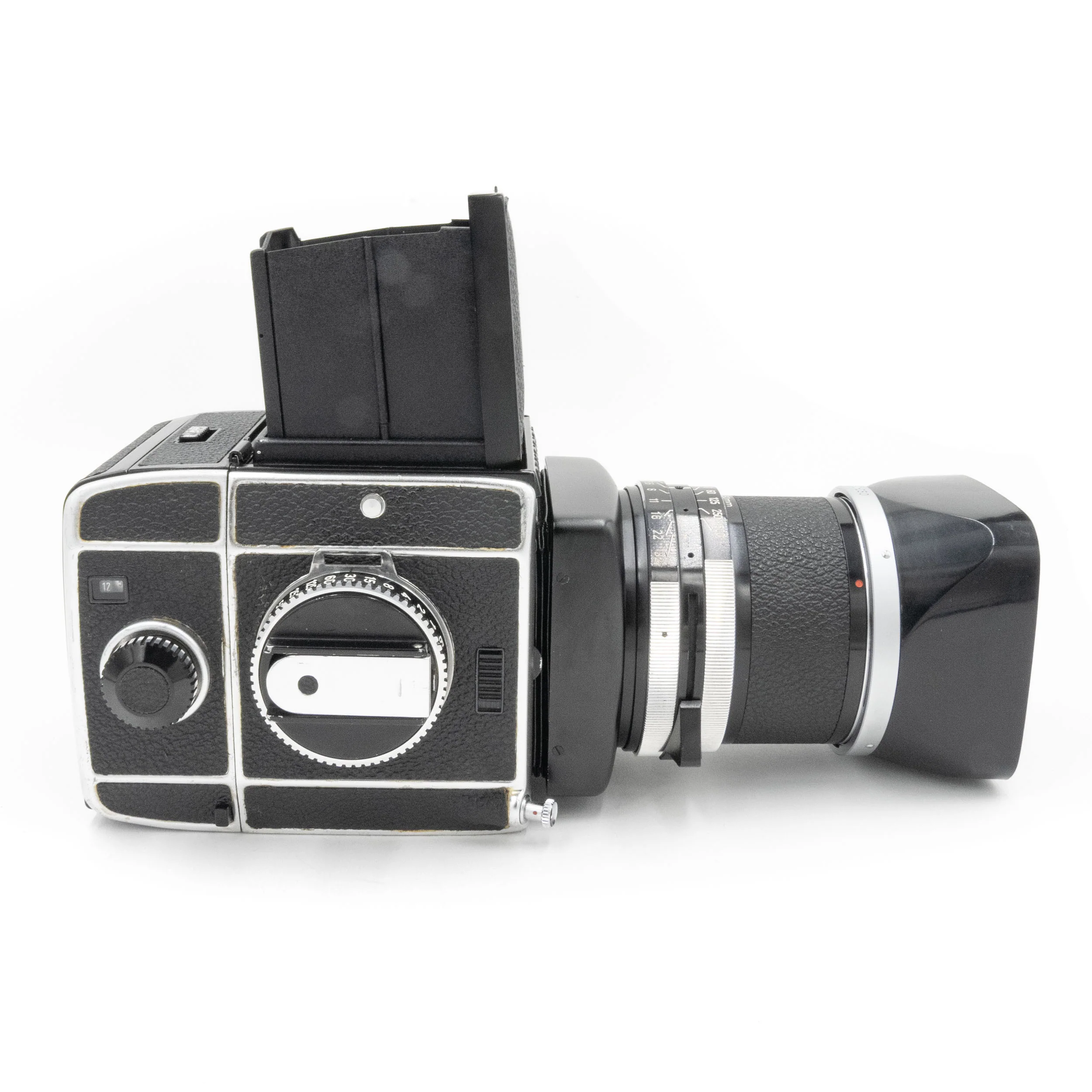 USED Rolleiflex Sl66 w/ 80mm Ditagon Lens (excellent condition) - 2908414 - Image 11