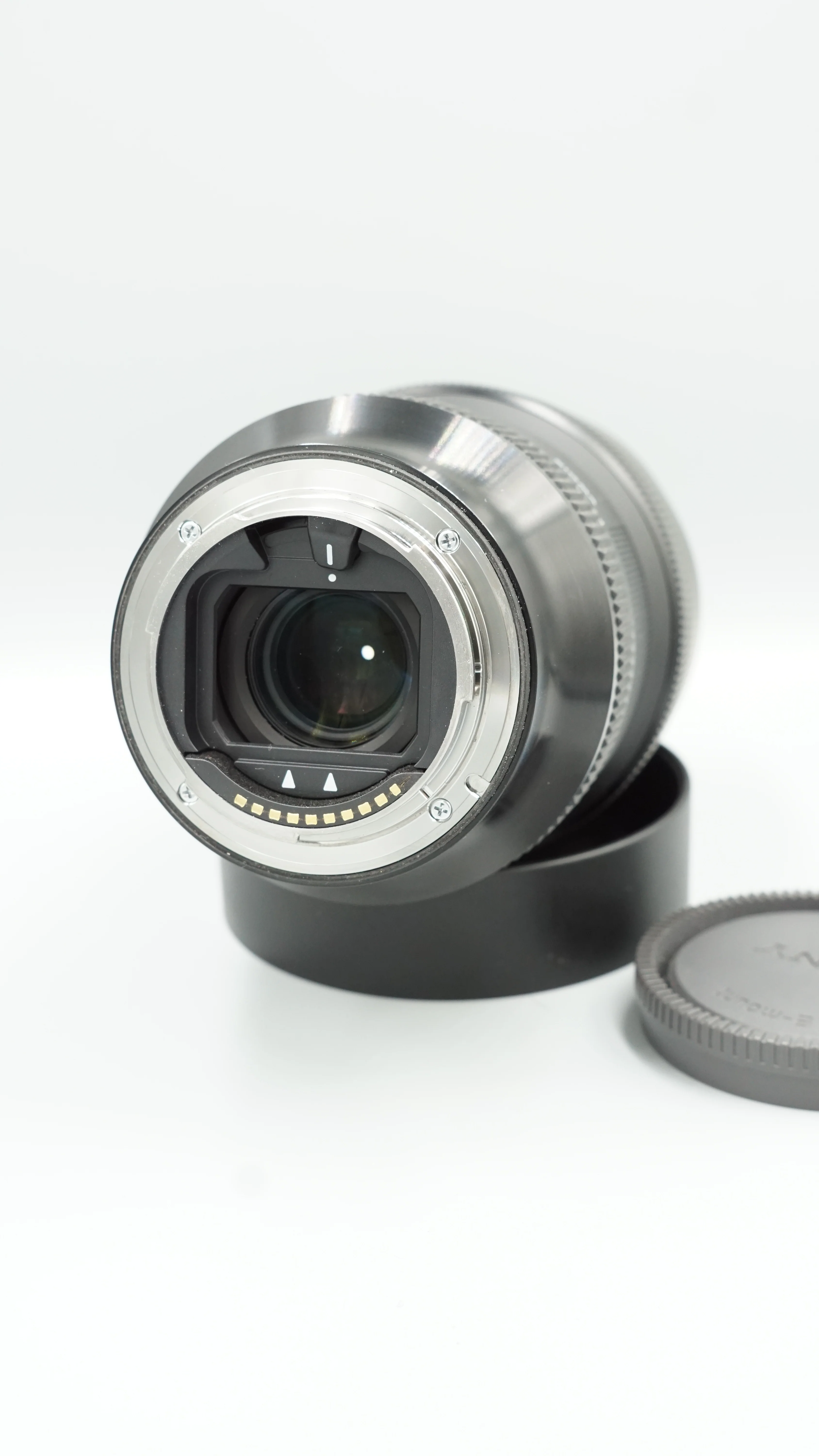 USED Sigma 14-24 2.8 DG DN (Sony E) - Image 2