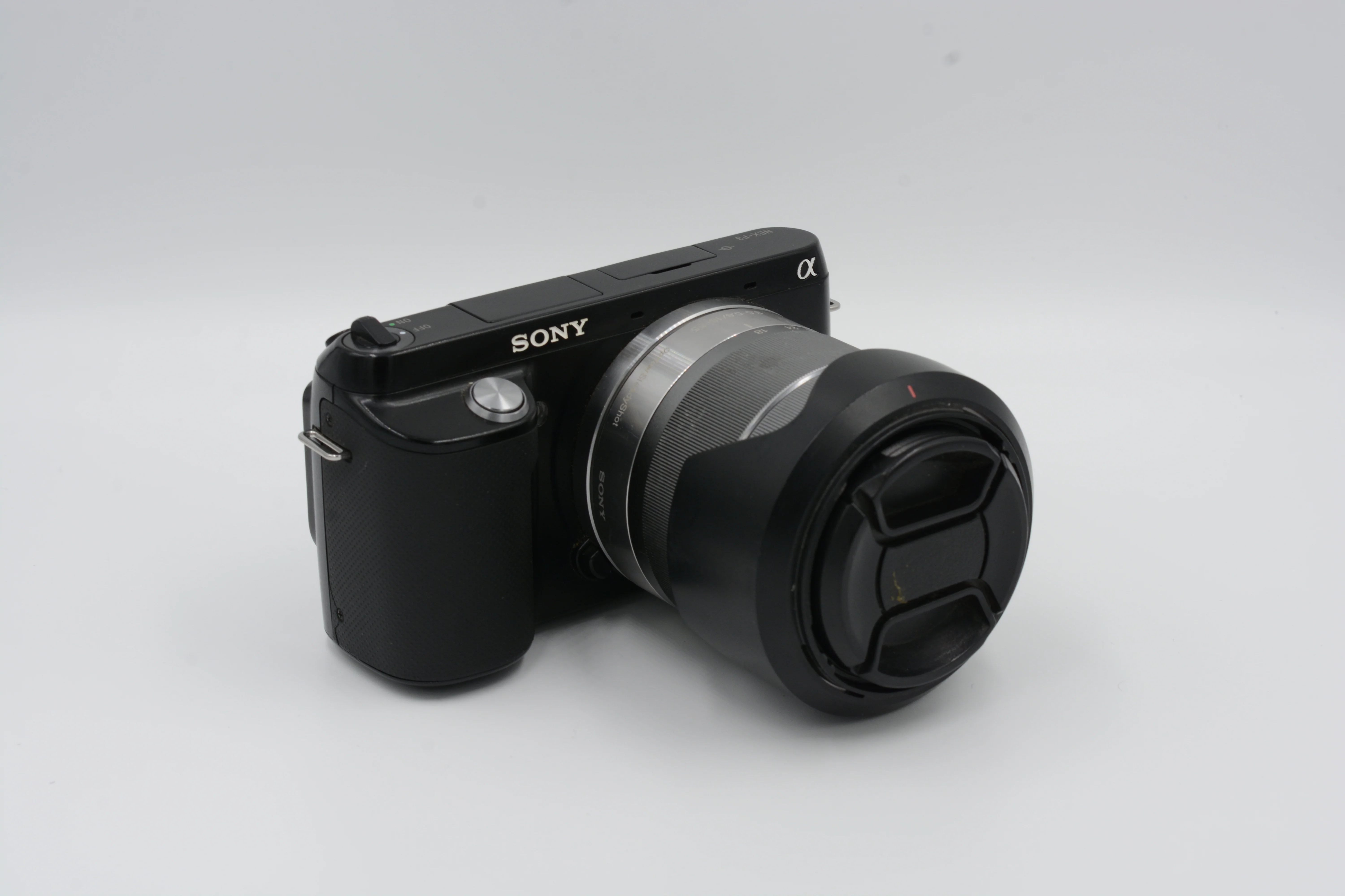 Used Sony NEX-F3 w/ Sony 18-55mm f/3.5-5.6 OSS