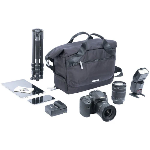 Vanguard Shoulder Bag Black - Image 2